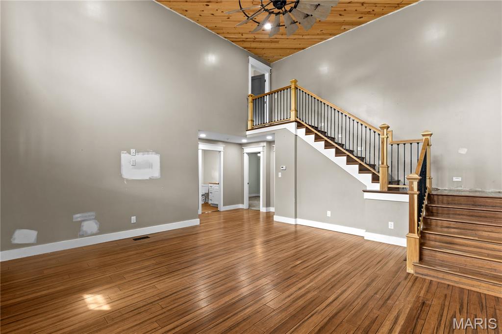 2257 S Highway W Property Photo 8
