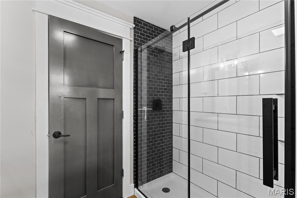 2257 S Highway W Property Photo 32