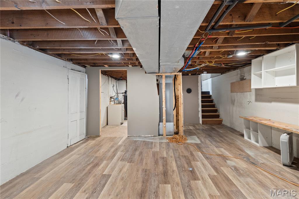 2257 S Highway W Property Photo 33