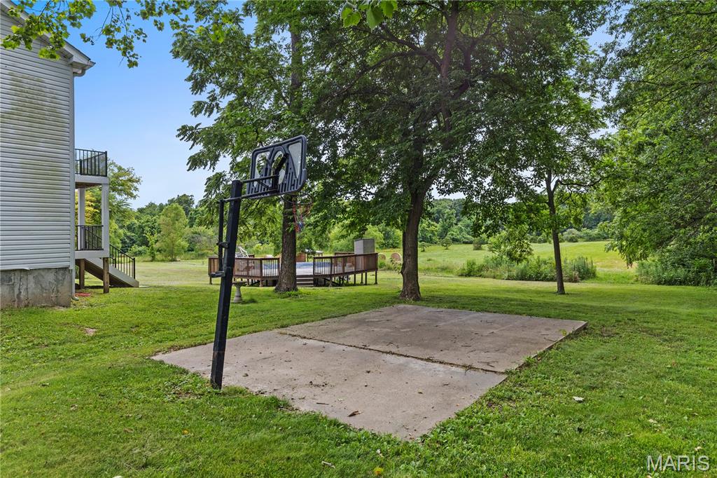 2257 S Highway W Property Photo 34