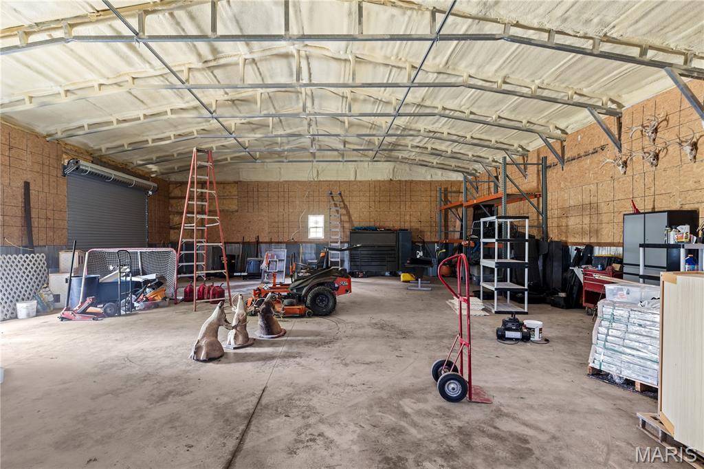 2257 S Highway W Property Photo 40