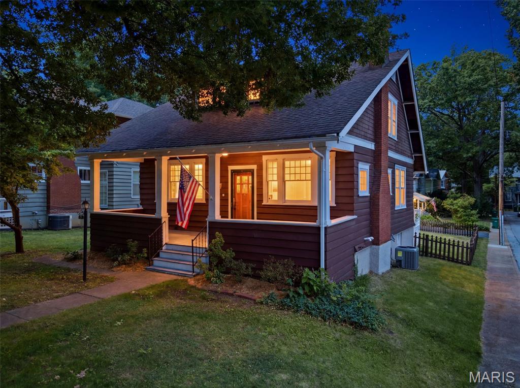 125 S Elm Avenue Property Photo 1