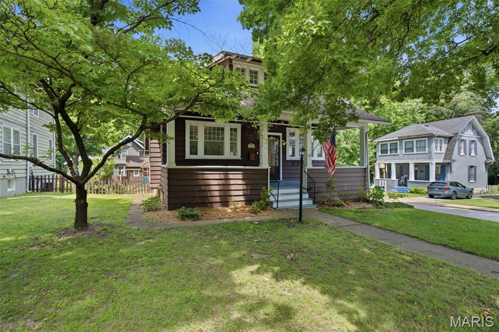 125 S Elm Avenue Property Photo 3