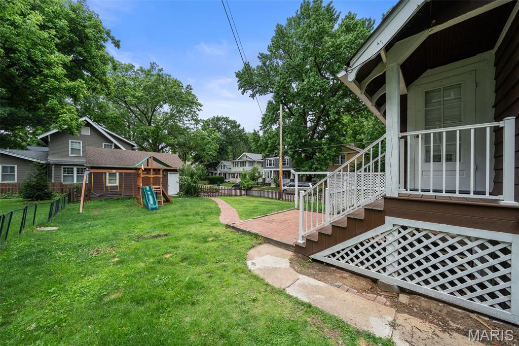 125 S Elm Avenue Property Photo 65