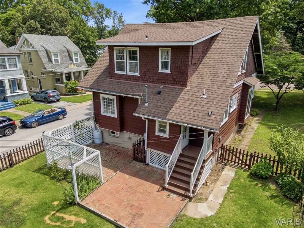 125 S Elm Avenue Property Photo 70
