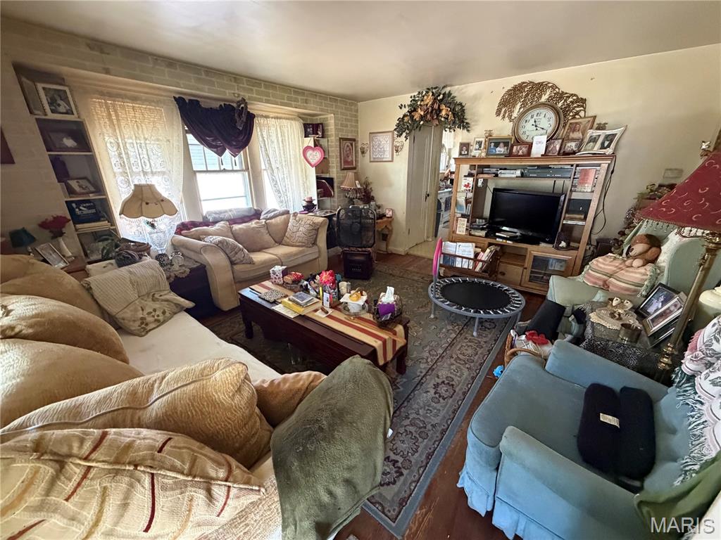 613 Wabash Avenue Property Photo 3