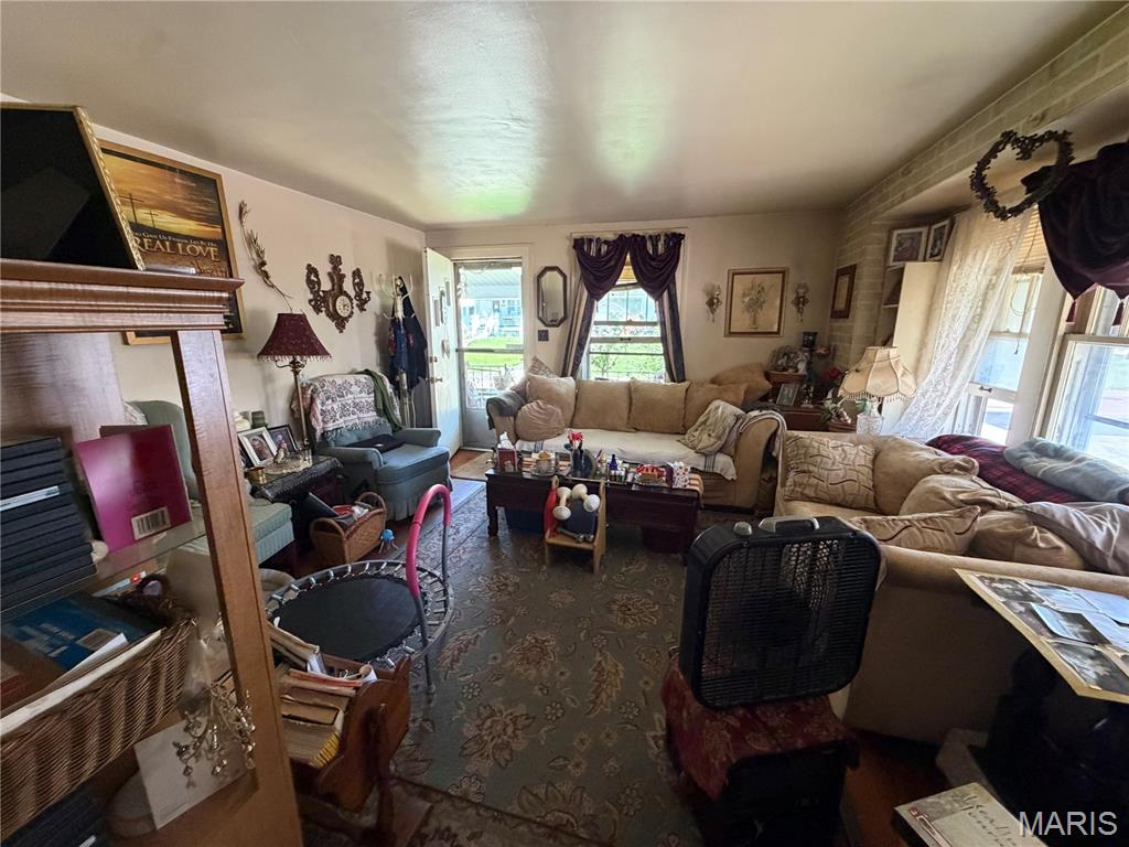 613 Wabash Avenue Property Photo 4