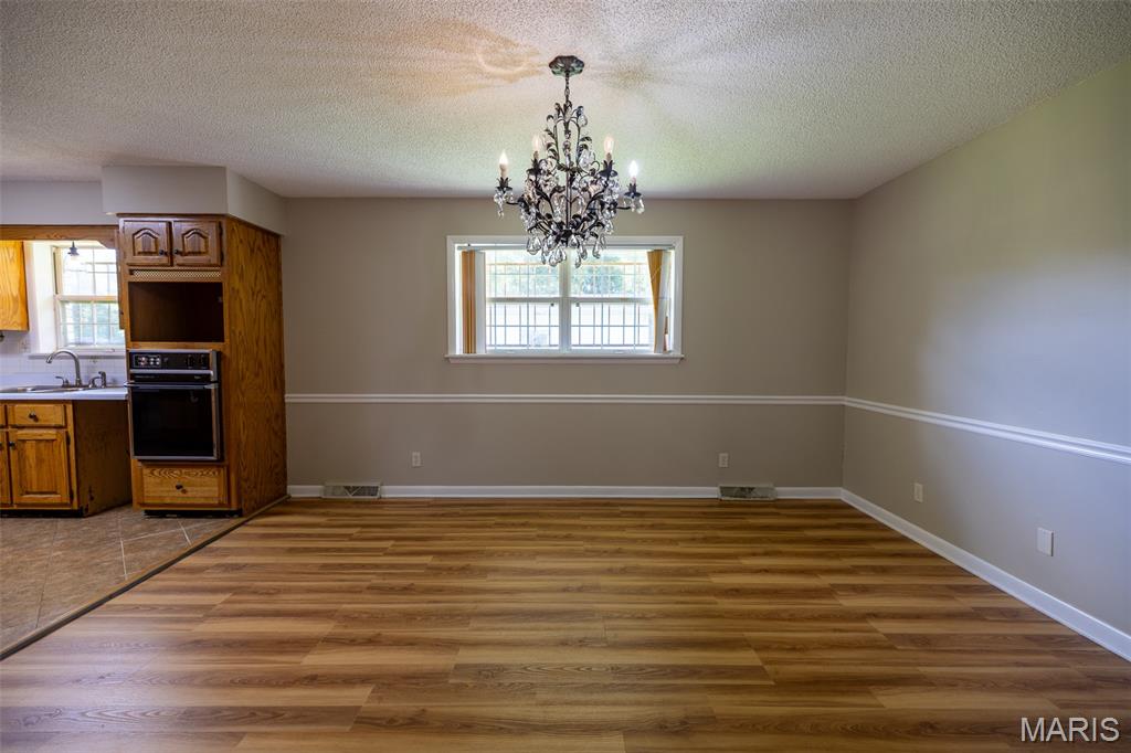 310 Park Street Property Photo 8