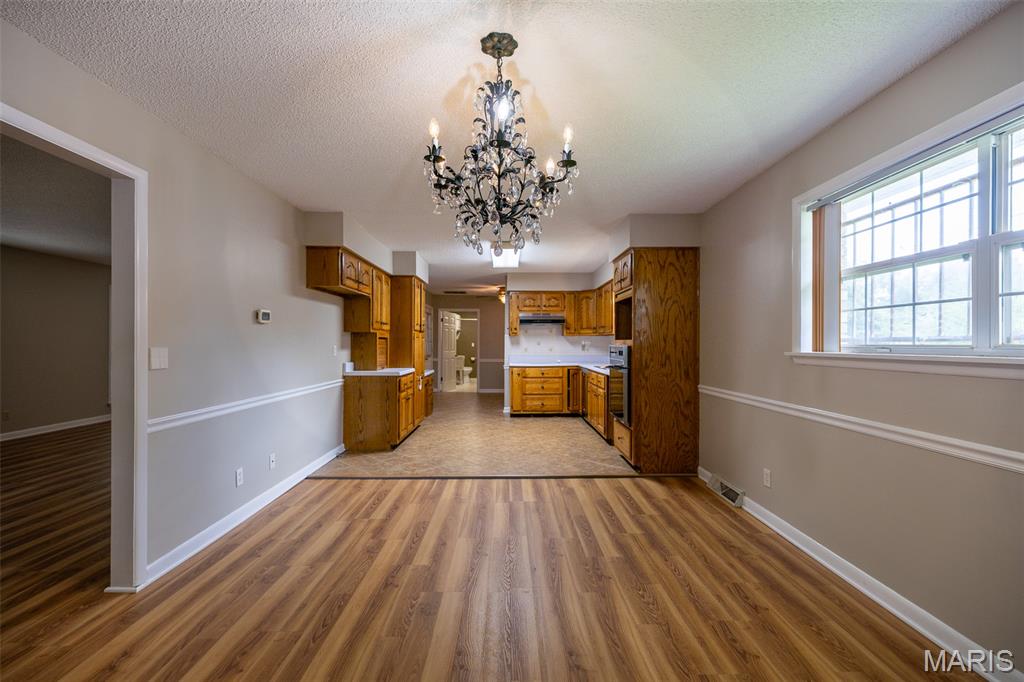 310 Park Street Property Photo 10