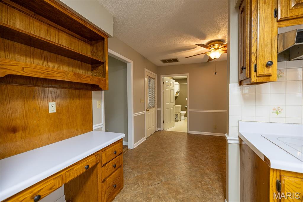 310 Park Street Property Photo 28