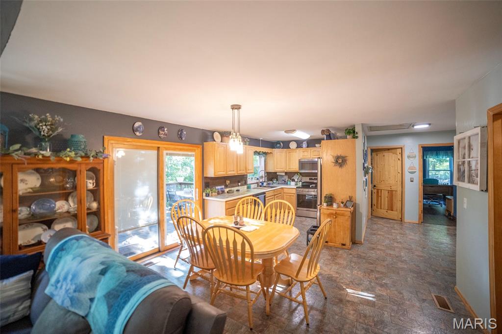6288 Cuivre Ford Road Property Photo 17