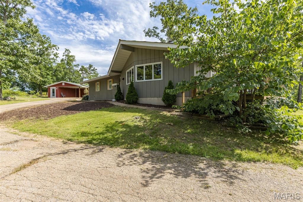 17606 Highway 21 Property Photo 25