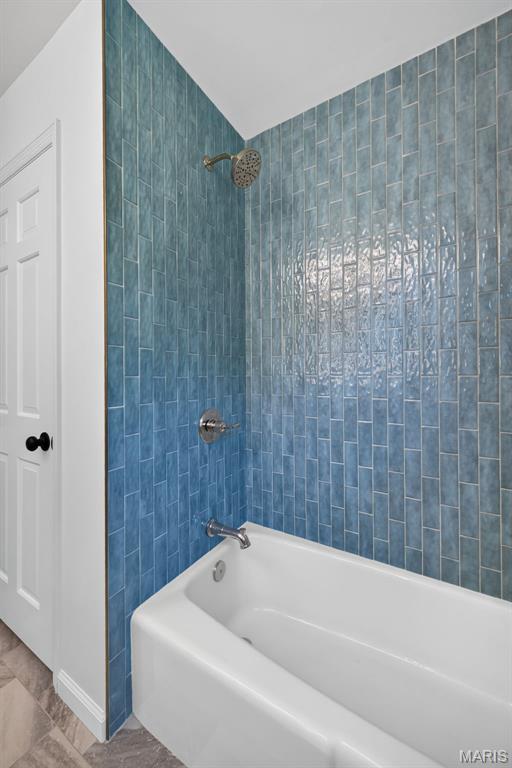12529 Windmoor Place Property Photo 33