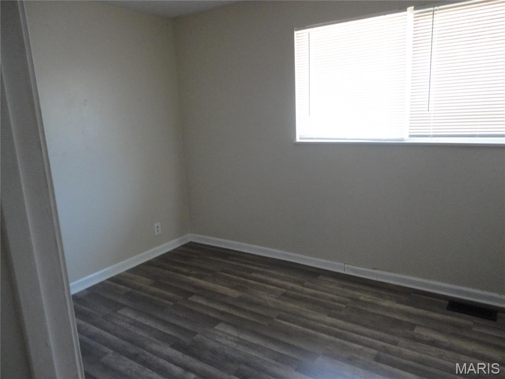 10323 Varnum Drive Property Photo 16