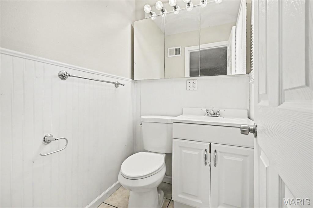 570 Saint Christina Lane Property Photo 12