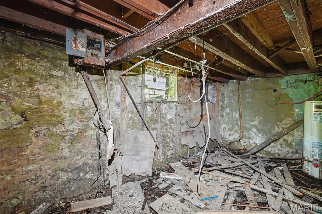 3067 Marcus Avenue Property Photo 22