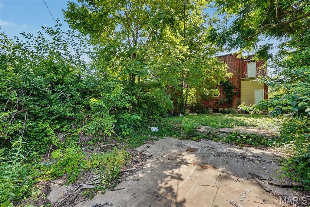 3067 Marcus Avenue Property Photo 25