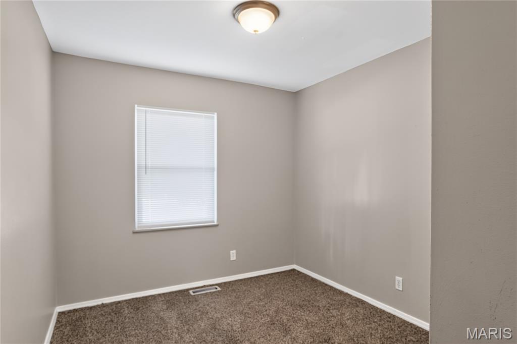 12083 Garden Lane Property Photo 18