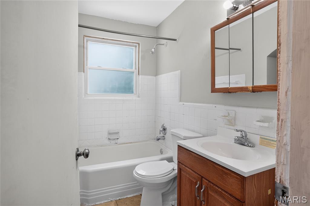 9013 Pallardy Lane Property Photo 22