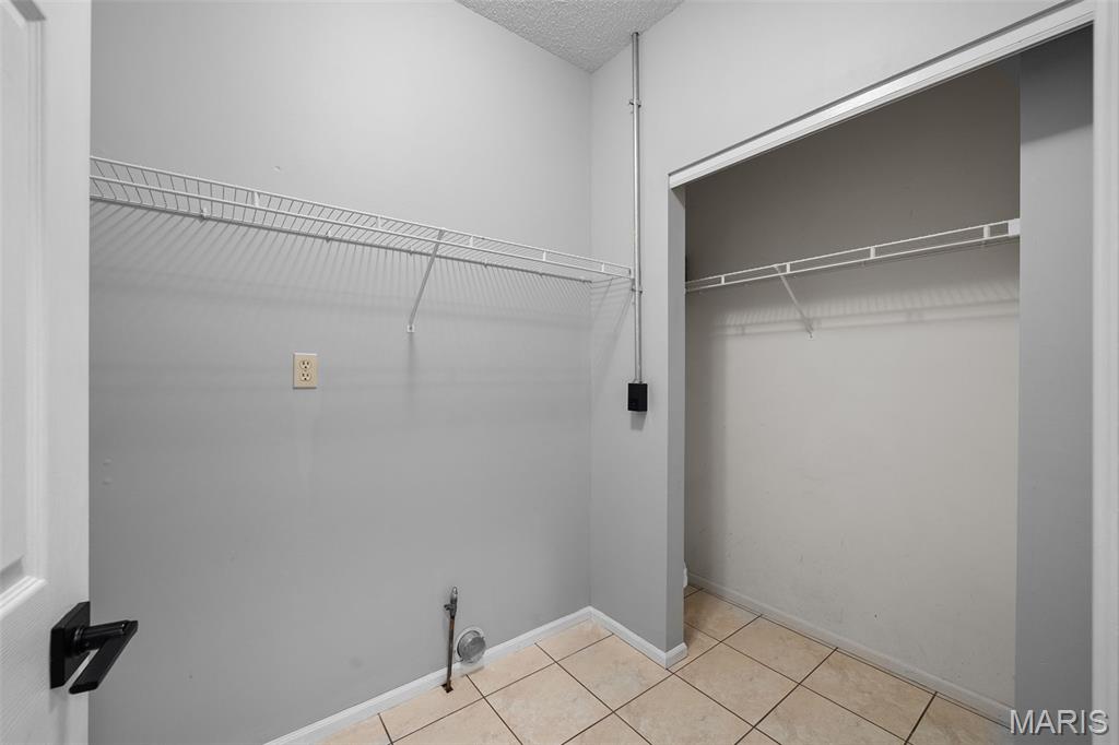 876 Emerald Place Drive Property Photo 26