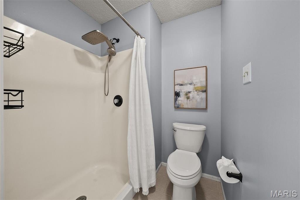 876 Emerald Place Drive Property Photo 33