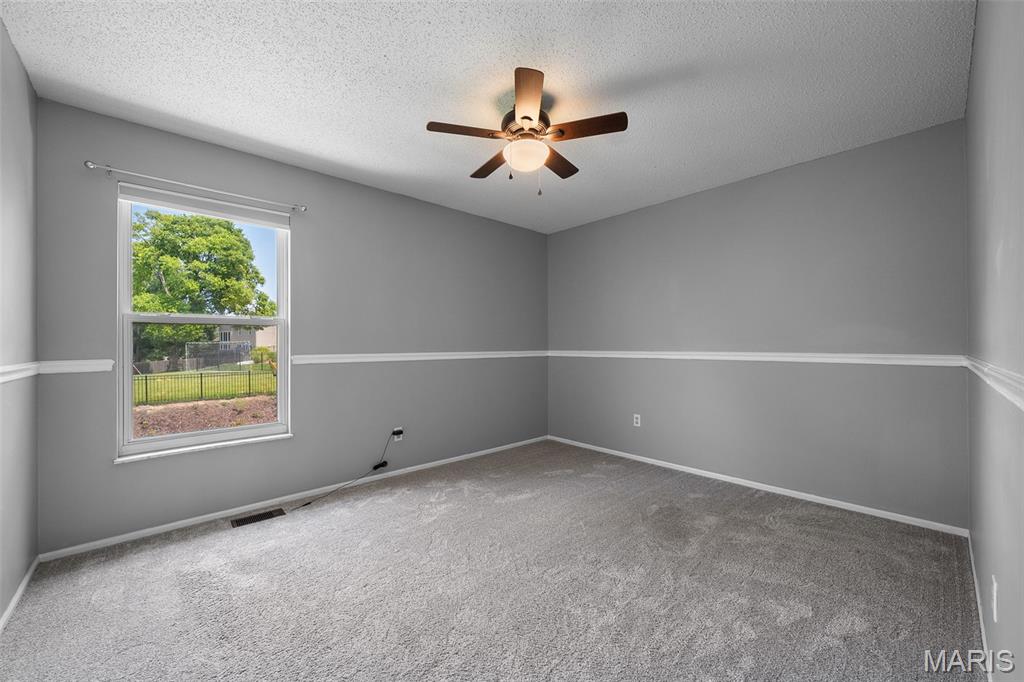 876 Emerald Place Drive Property Photo 34