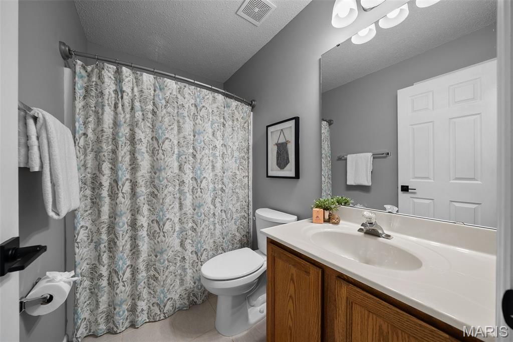 876 Emerald Place Drive Property Photo 38