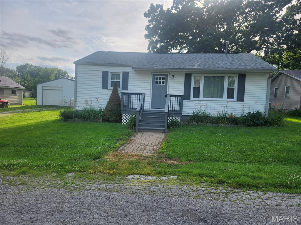 106 S Pearl Street Property Photo 1