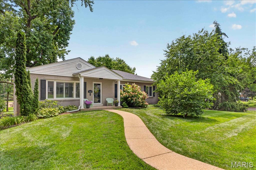 8124 Halifax Drive Property Photo 2