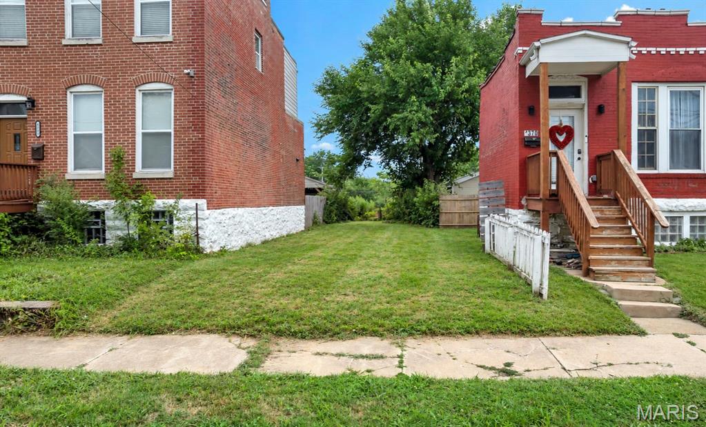 4368 Hunt Avenue Property Photo 1