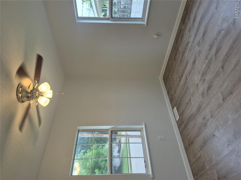2920 Pershing Boulevard Property Photo 13