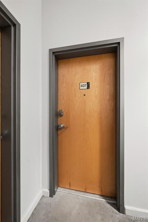 1015 Washington Avenue 407 Property Photo 6