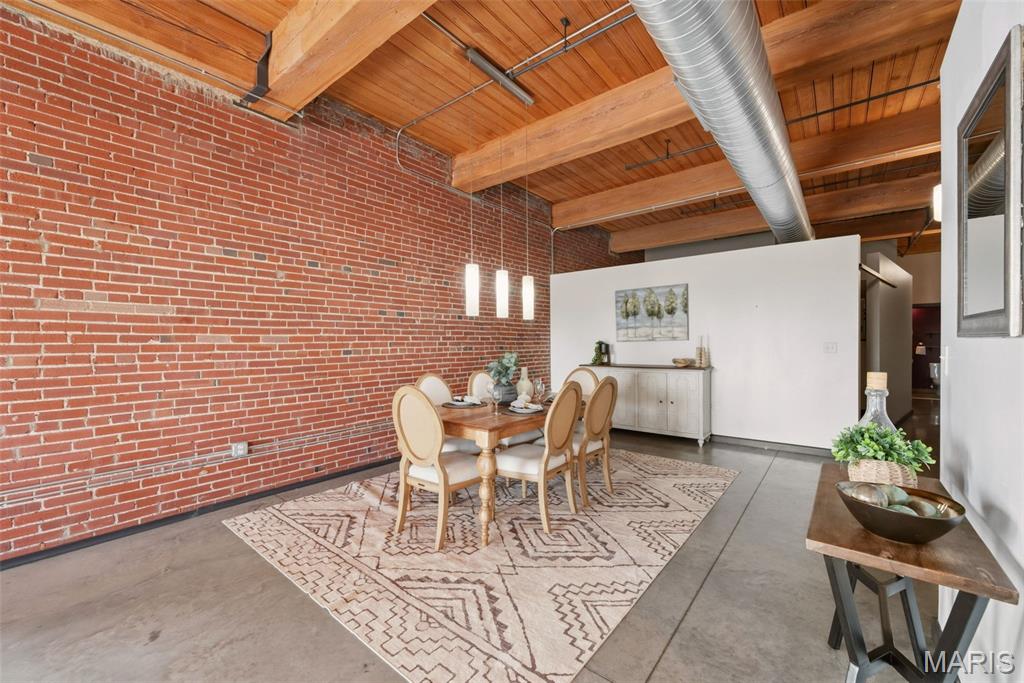 1015 Washington Avenue 407 Property Photo 8