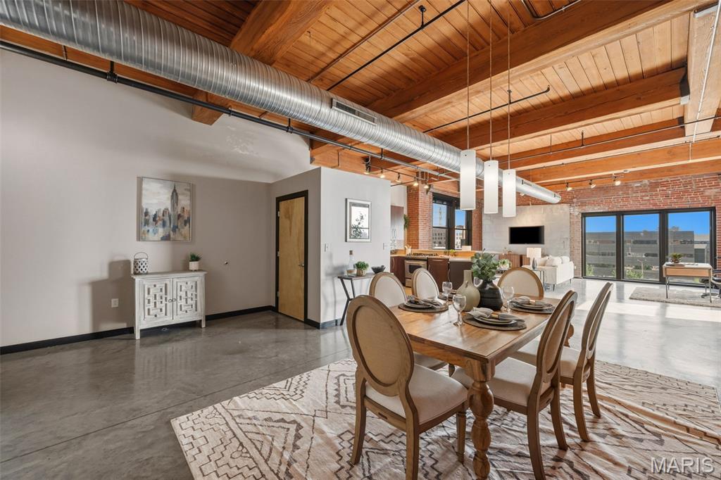 1015 Washington Avenue 407 Property Photo 10