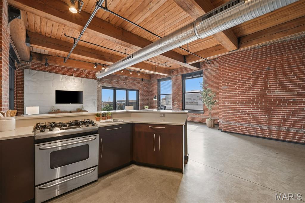 1015 Washington Avenue 407 Property Photo 14