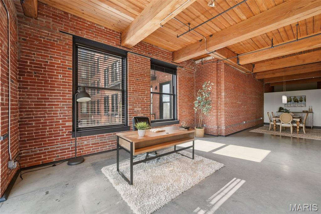 1015 Washington Avenue 407 Property Photo 23