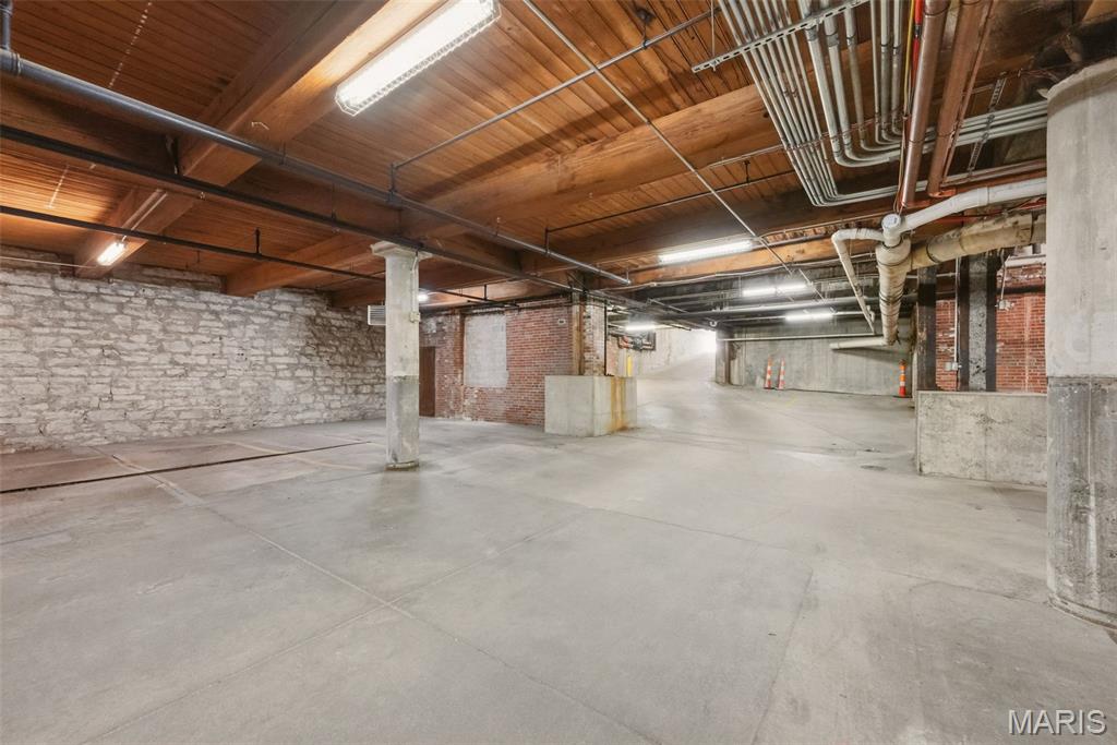 1015 Washington Avenue 407 Property Photo 50