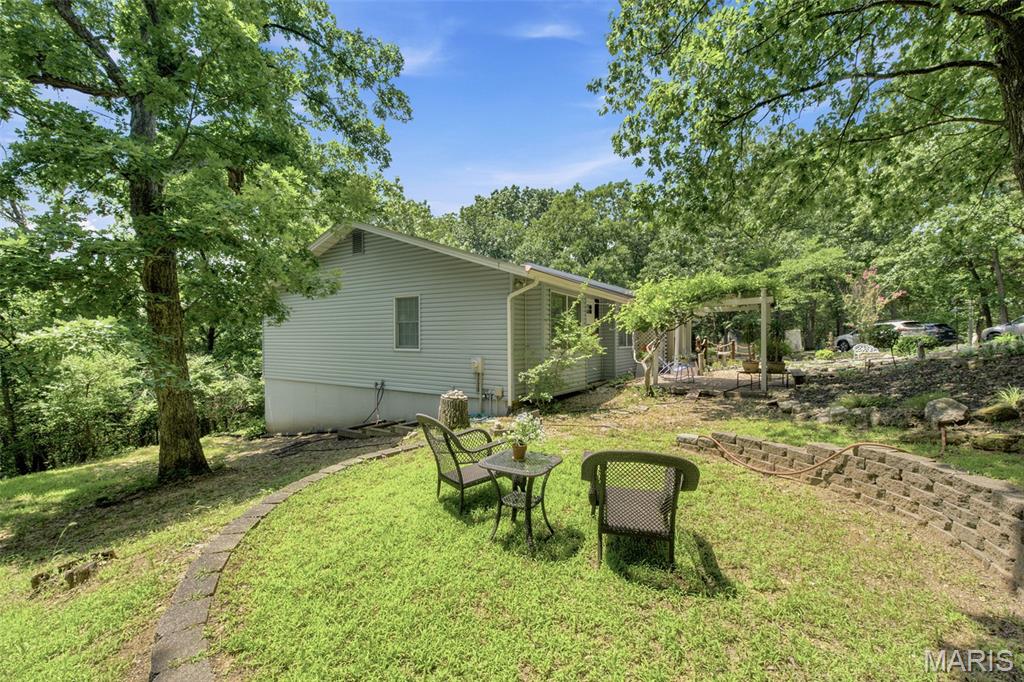 21 Trails End Property Photo 40