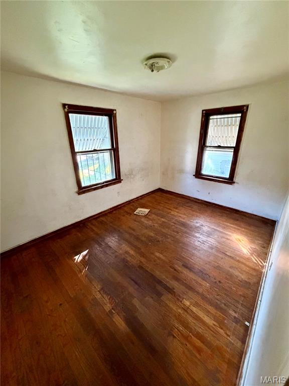 6036 Margaretta Avenue Property Photo 4