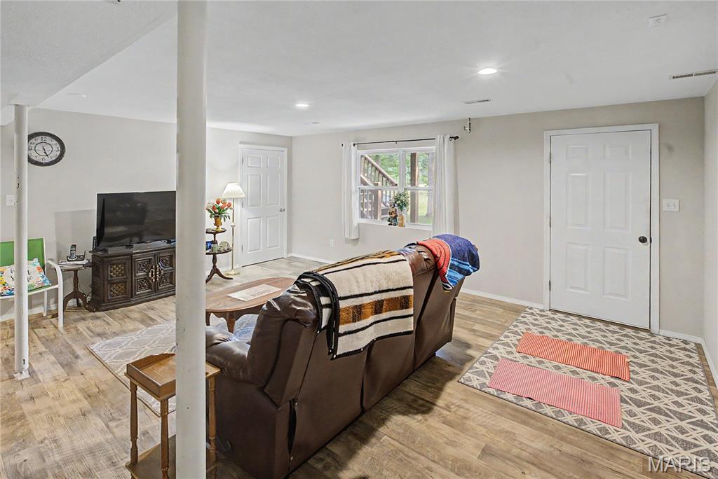 28094 Bcr 853 Property Photo 43