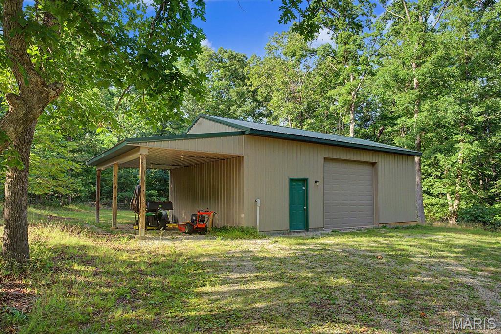 28094 Bcr 853 Property Photo 57