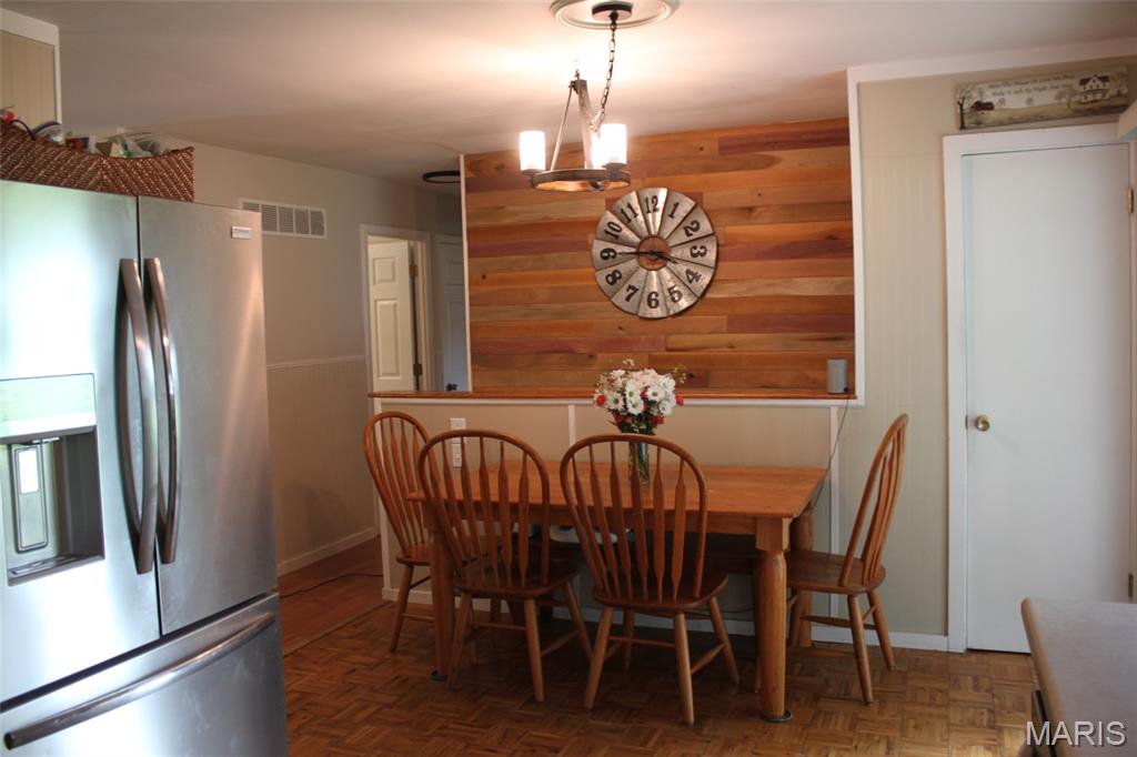 15 Junction Drive Property Photo 6