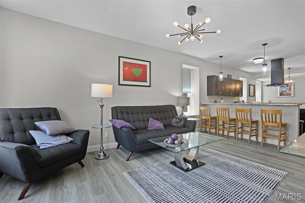 3637 S Compton Avenue Property Photo 4