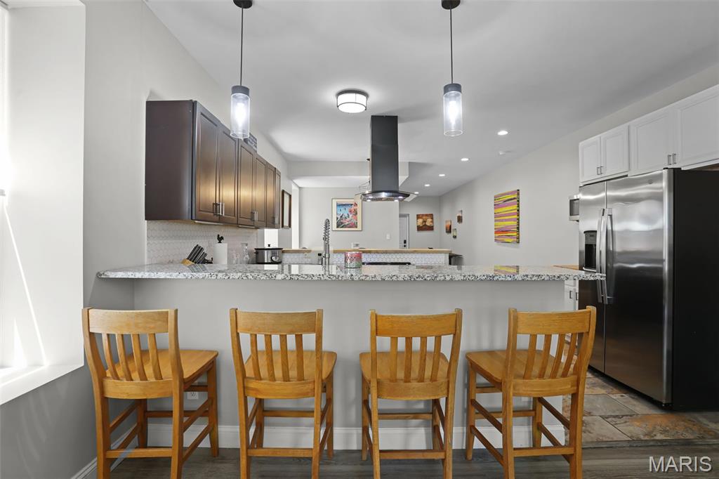 3637 S Compton Avenue Property Photo 6