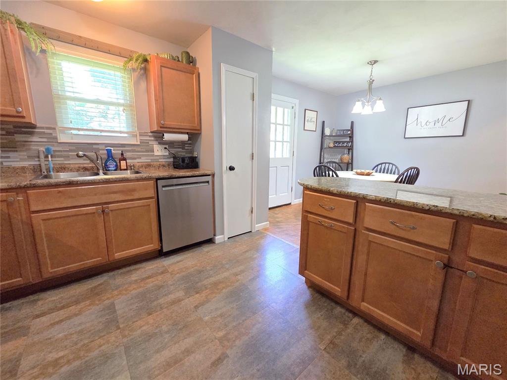 1382 Premio Drive Property Photo 2