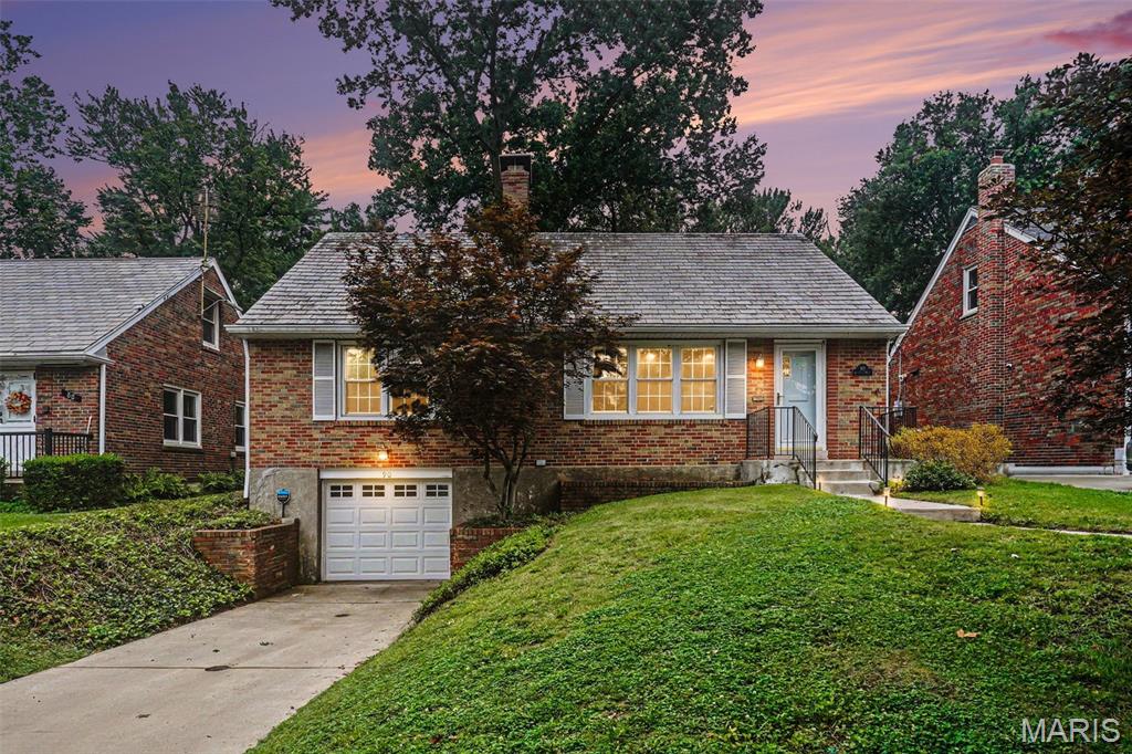 90 Greendale Drive Property Photo 1