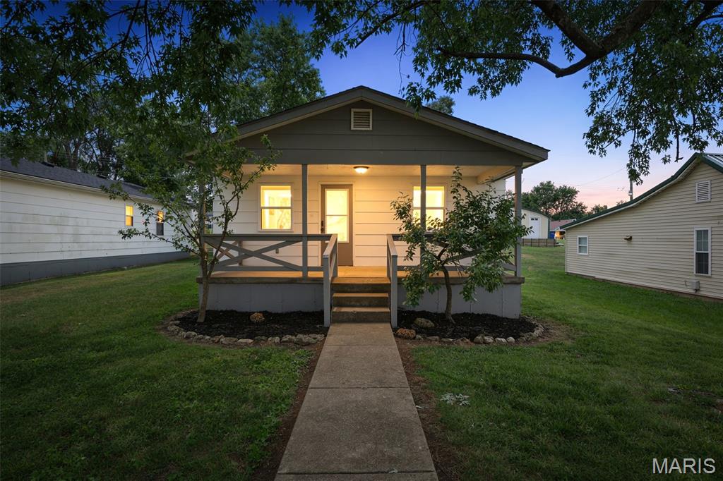 405 S Jackson Street Property Photo 1