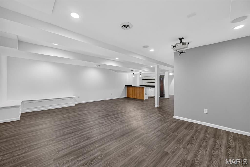 5285 Washington Place Property Photo 62