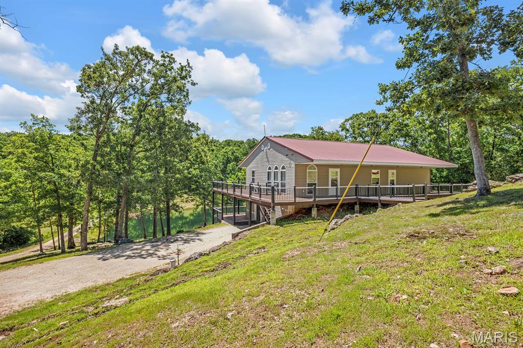 1315 Highway E Property Photo 5
