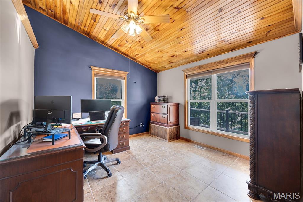 1315 Highway E Property Photo 23